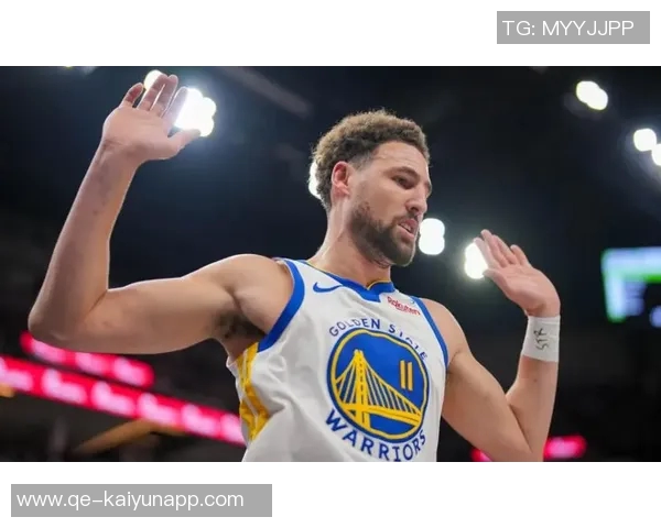 克莱感慨球迷支持激励球队努力拼搏期待为大家奉献精彩比赛