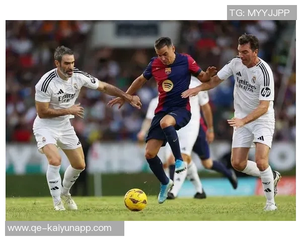 西甲第16轮赛程揭晓巴萨与奥萨苏纳对决皇马次日出战